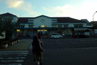 �����w�ɖ߂��Ă���