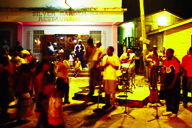 �C�x���g�̑O��Ղ�Dangriga�̊X�p