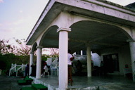 Henry's Eden Resort�̃p�[�e�B�[���