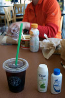 Fread Meyer�ł̒��H�͌y��