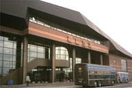 �эL��`�ɂĎ��]�Ԃ�g�ݗ��Ă�