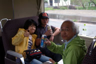 �{�b�N�X�Ȃŉ���J�n