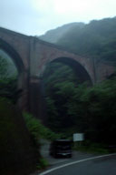 �J�̒��O�X��������