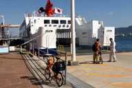 �T���|�[�g�����`���珬�����Ɍ�����