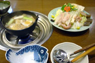 ��l�ŃA���R�E���H�ׂ�