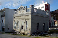 �ŏ�K�����c�����j�R�{�X�r��