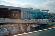 �r���̓m�����̂����w�͋���V���b�s���O���[���̂��߂̉w