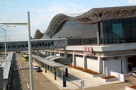 ���ې��^�[�~�i�����������`�������Ă���