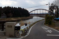 5km�قǗ��ꂽ����w��ڎw��