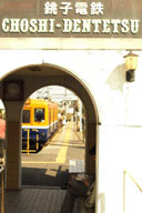 ���q�d�S�z�[��