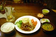 �Ƃ����тŗ[�H