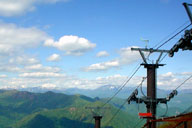 �V�_�������ւ̓��t�g�ŏオ����