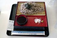 ���H�͌y�����鋼��