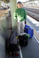 �p�b�N�������]�ԂƋ��ɍ���w�ŐV������҂�