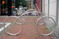 �f�G�ȃI�u�W�F�͒��֎{�݂�?